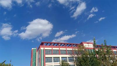 Голубое небо в Янци