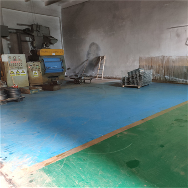 Sand blasting workshop